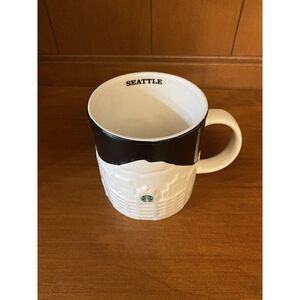 Starbucks City Relief Seattle Collector Series 2012 16 oz 3D Relief
